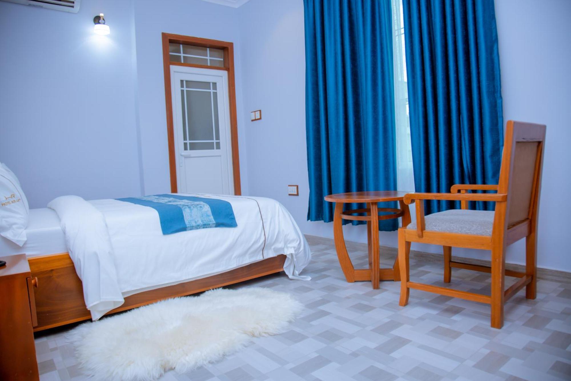 Hotel Rolax Dar es Salaam Exteriör bild